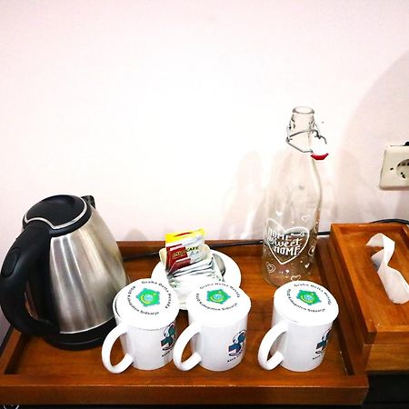 Penginapan Rsud Rt Notopuro Сидоарджо Экстерьер фото